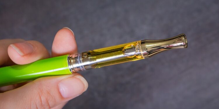 4 Common Problems With THC Vape Pens And How To Solve Them